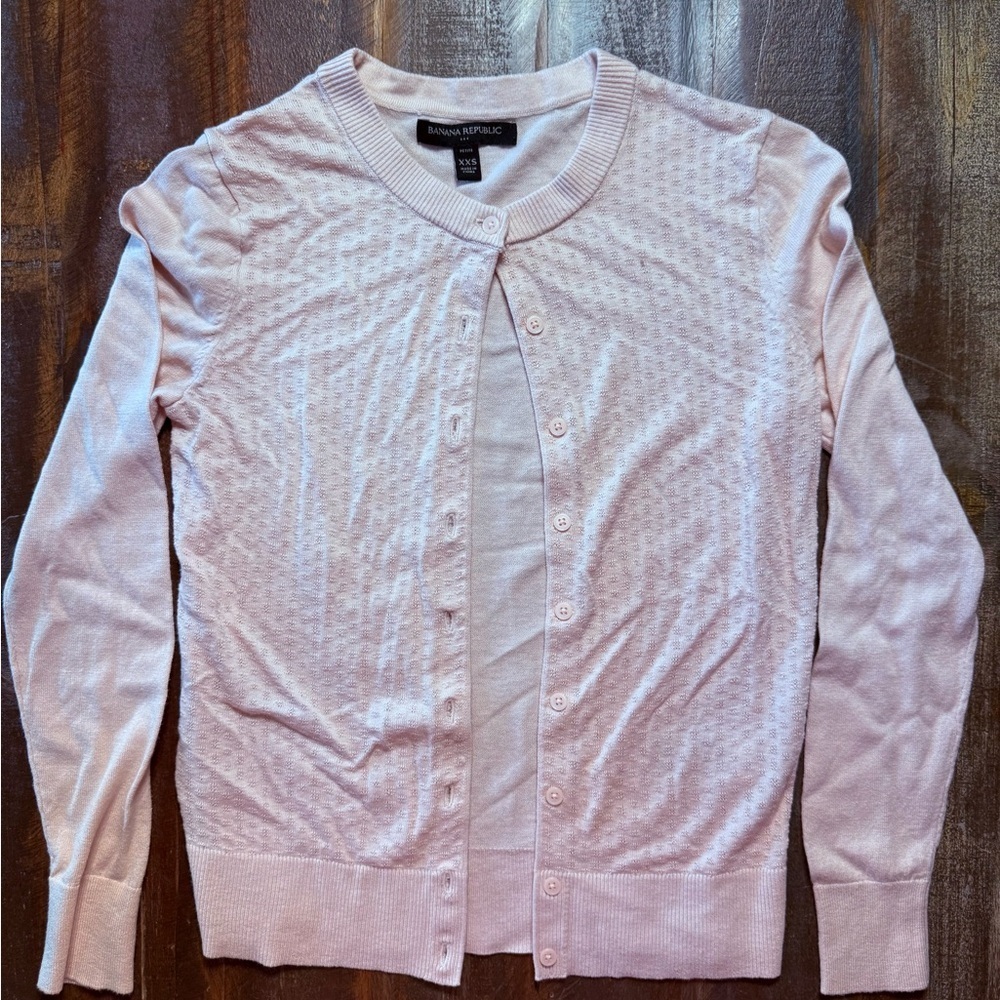 Banana Republic Women’s Size XXS Pink Button Front Cardigan EUC